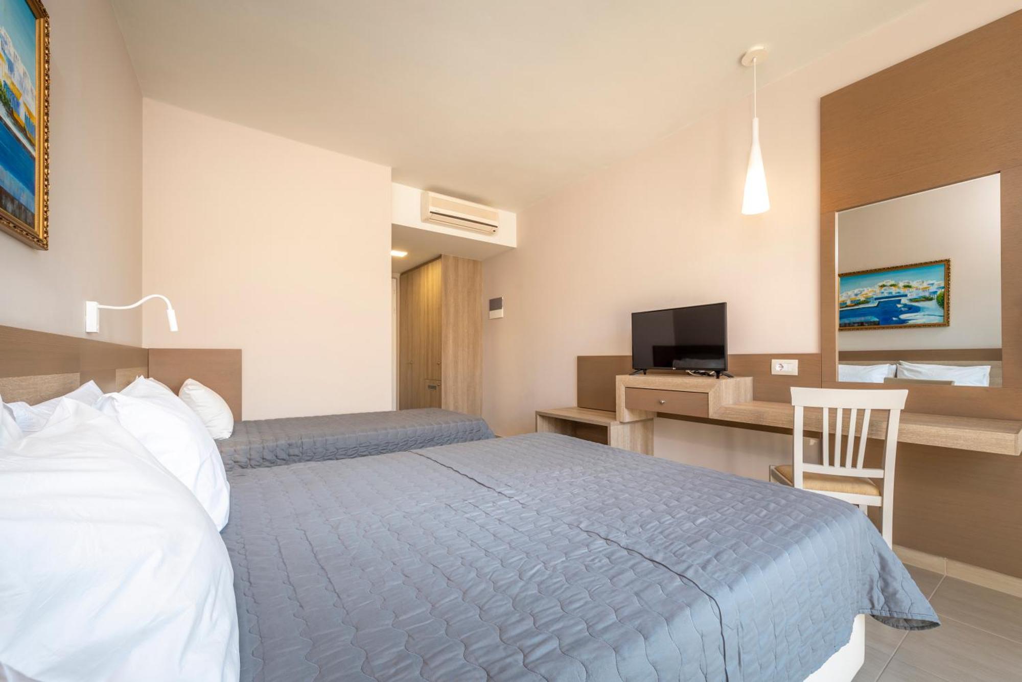 Hotel Esperia マルマリ エクステリア 写真